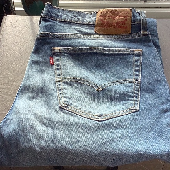 Levi's Other - Mens Levi’s 541 36 32